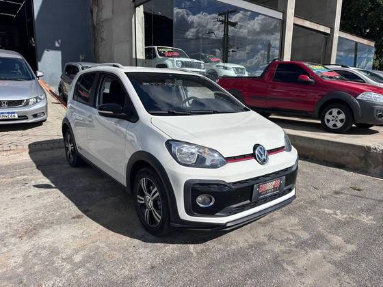VOLKSWAGEN UP 1.0 170 TSI TOTAL FLEX XTREME 4P MANUAL